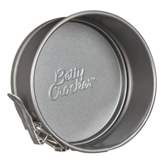 Betty Crocker Non-Stick Springform Cake Tin - Round 4 Betty Crocker Non-Stick Springform Cake Tin - Round - Image 2