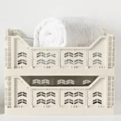 Midi Stacking Fold Flat Crate 30.6 X 20.5 X 12.6cm - Cream 11 Midi Stacking Fold Flat Crate 30.6 X 20.5 X 12.6cm - Cream -Home Furnishings 384970 384974 384975 home essentials midi stacking fold flat crate main