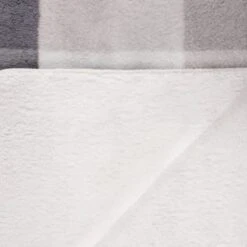 B&M Highland Mono Check Sherpa Doublesided Throw -Home Furnishings 388811 highland check sherpa throw 3